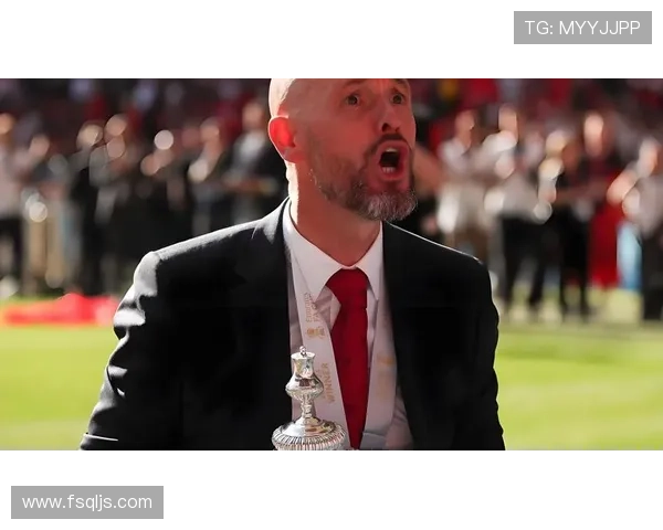 滕哈赫反击体系本赛季表现稳健,战术执行效率持续提升 滕哈赫反击体系本赛季表现稳健,战术执行效率持续提升