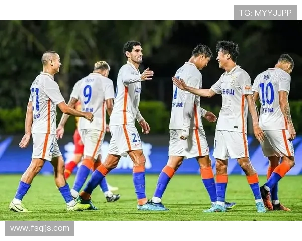 山东泰山表面能攻,实则稳不住——问题不在锋线,在全队失控